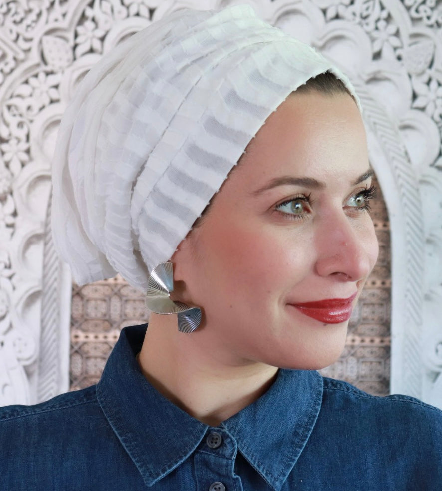 wavy white turban