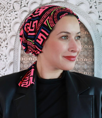 Pinky embellished turban