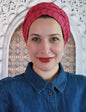 Red wavy turban