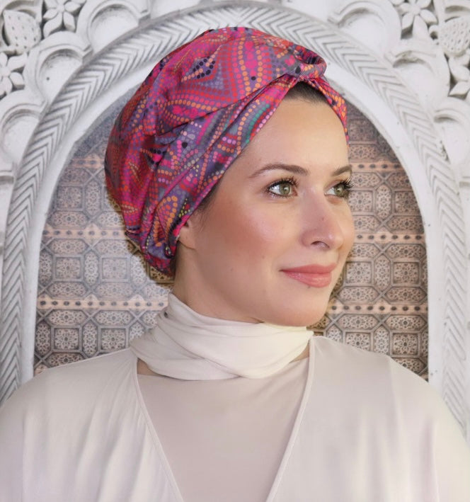 Multicolored purple ring turban