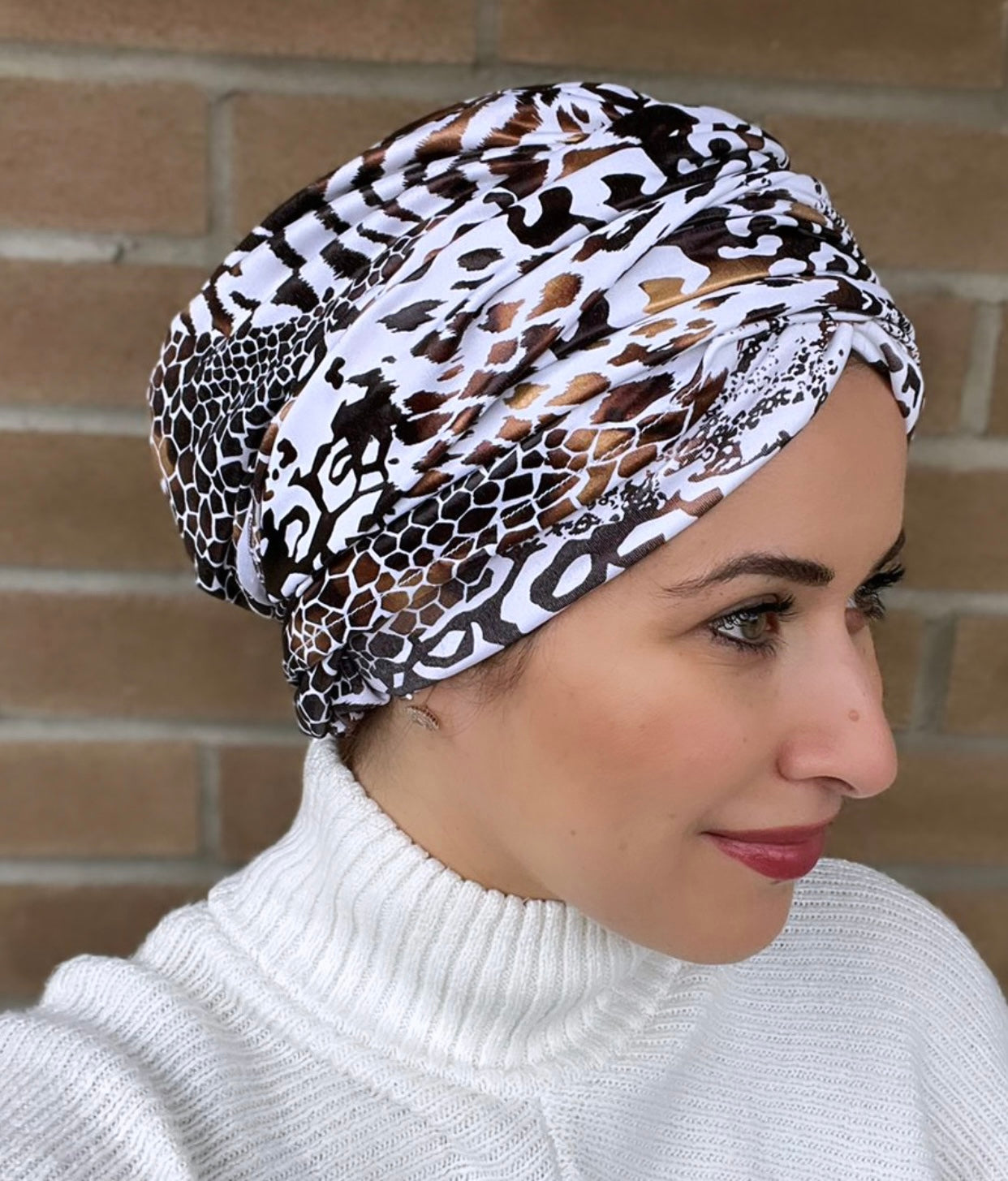 White and brown lycra cotton turban