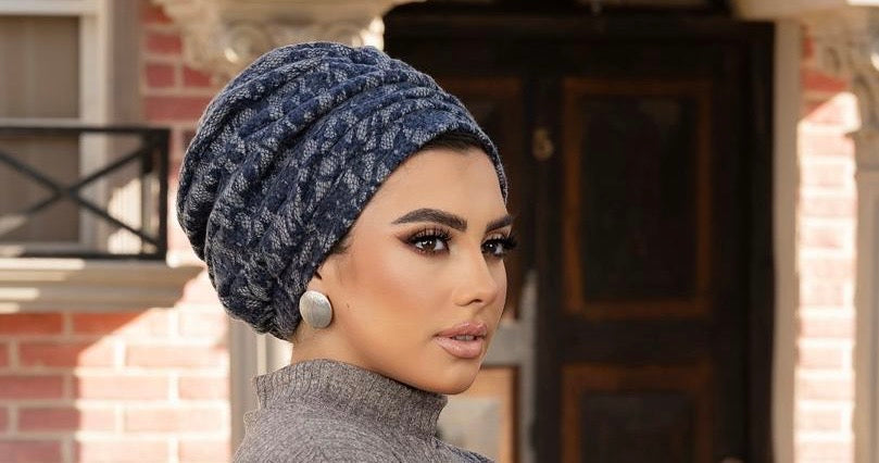 Dark blue wool turban