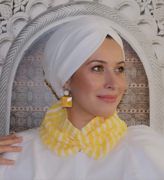 Two pieces (white and yellow) turban