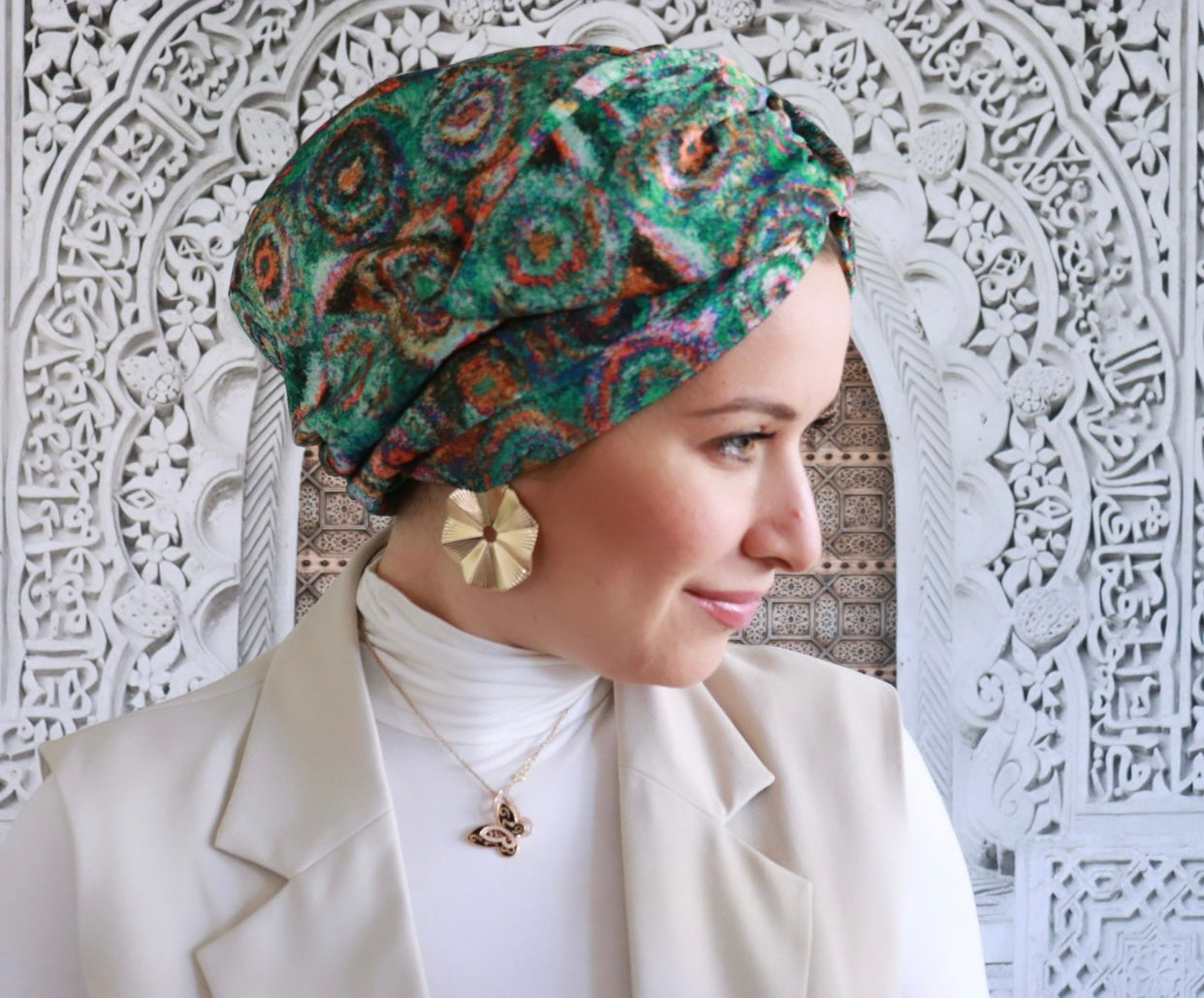 Shiny green turban