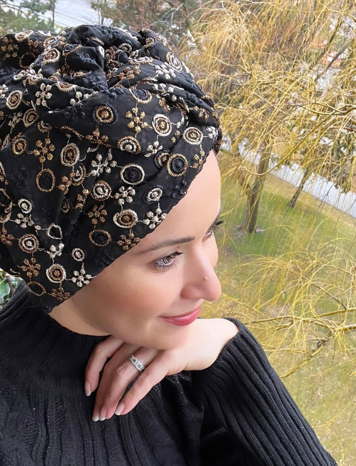 Black and brown turban