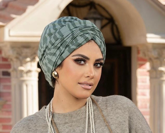 Green lycra cotton turban