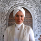 Wavy turban with white ring